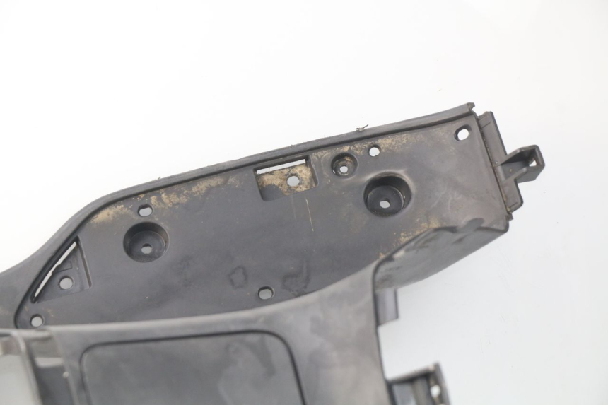 photo de Pedana SUZUKI UC EPICURO 125 (1999 - 2003) - Caratteristiche distintive