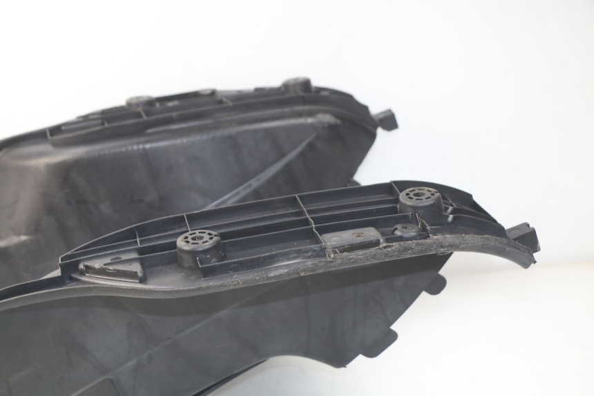 photo de Pedana SUZUKI UC EPICURO 125 (1999 - 2003) - Vista d'insieme del prodotto