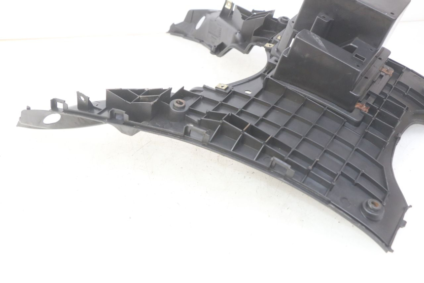 photo de PEDANA PEUGEOT V-CLIC VCLIC 50 (2007 - 2013) - Zoom sullo stato d'uso