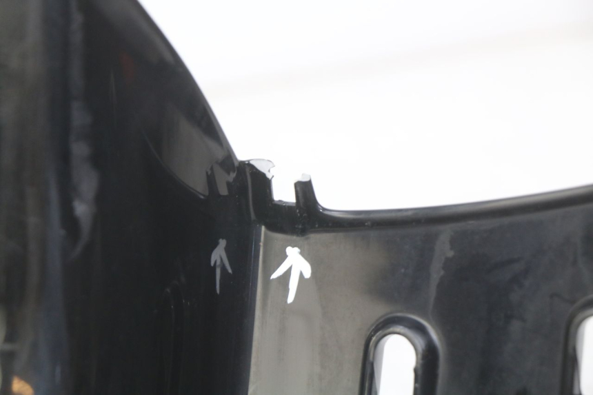 photo de PEDANA PIAGGIO VESPA GTS SUPER IE 125 (2009 - 2016) - Dettagli dei punti di fissaggio