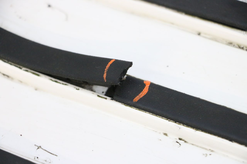 photo de PEDANA PIAGGIO VESPA GTS SUPER IE 125 (2009 - 2016) - Angolazione alternativa