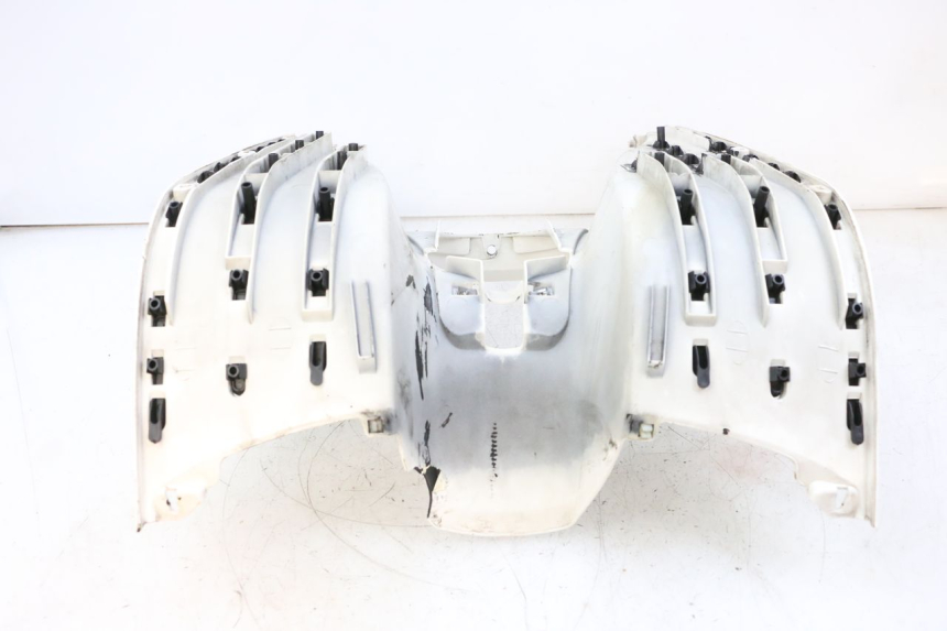 photo de PEDANA PIAGGIO VESPA GTS SUPER IE 125 (2009 - 2016) - Zoom sullo stato d'uso