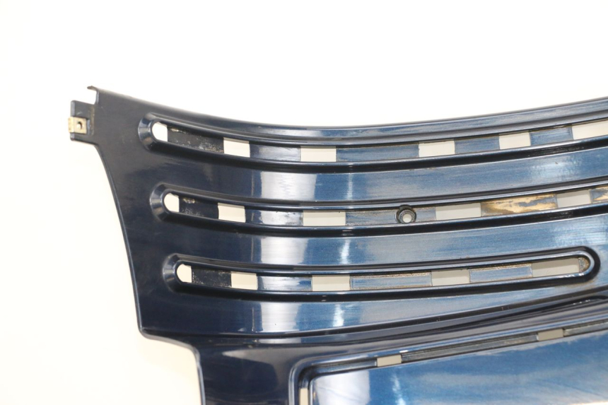 photo de CARENA PEDANA PIAGGIO VESPA LX 125 (2005 - 2010) - Foto prodotto supplementare