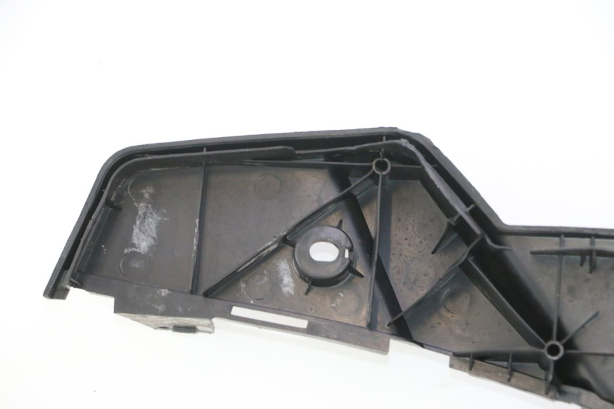 photo de PEDANA PEUGEOT VIVACITY NEW 2T 50 (2008 - 2017) - Marcature e riferimenti originali