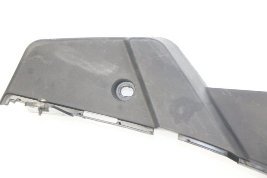 photo de MARCHE PIED PEUGEOT VIVACITY NEW 4T 50 (2008 - 2017) - Caratteristiche distintive