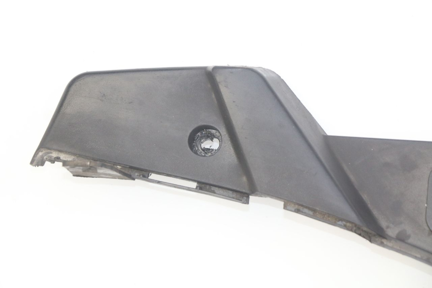 photo de MARCHE PIED PEUGEOT VIVACITY NEW 4T 50 (2008 - 2017) - Zoom sui componenti