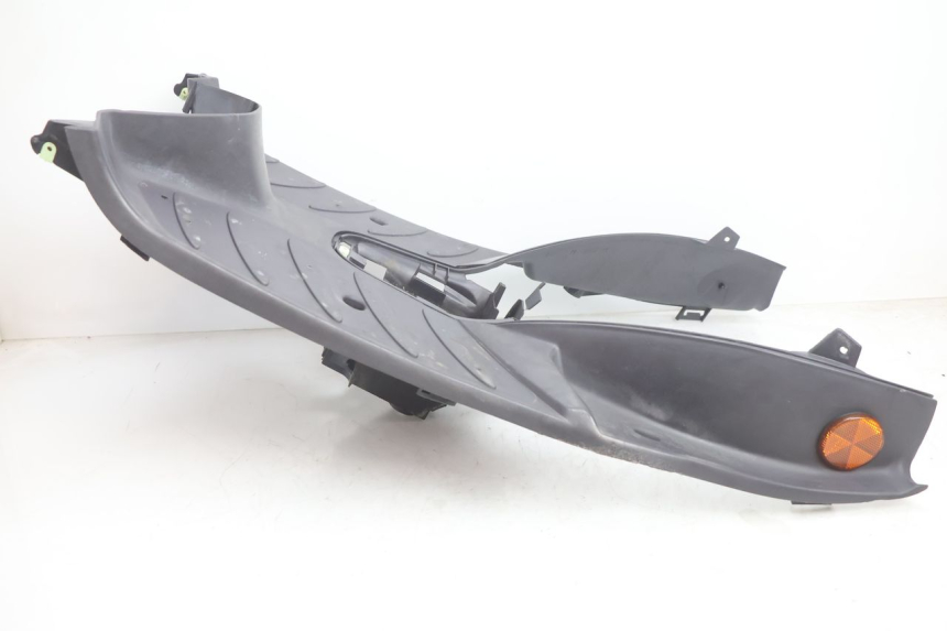 photo de MARCHE PIED PEUGEOT VIVACITY 50 (2004 - 2009) - Caratteristiche distintive