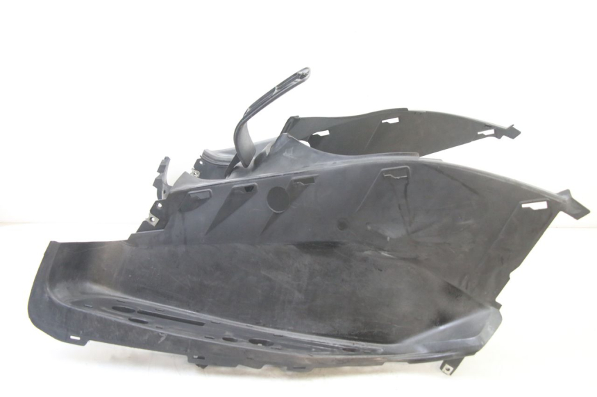 photo de PEDANE YAMAHA X-MAX XMAX 125 (2010 - 2013) - Altra angolazione