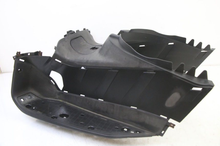photo de PEDANE YAMAHA XMAX X-MAX 125 (2006 - 2009) - Altra angolazione