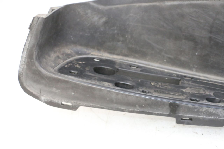 photo de PEDANE YAMAHA X-MAX XMAX 125 (2010 - 2013) - Ispezione visiva dettagliata