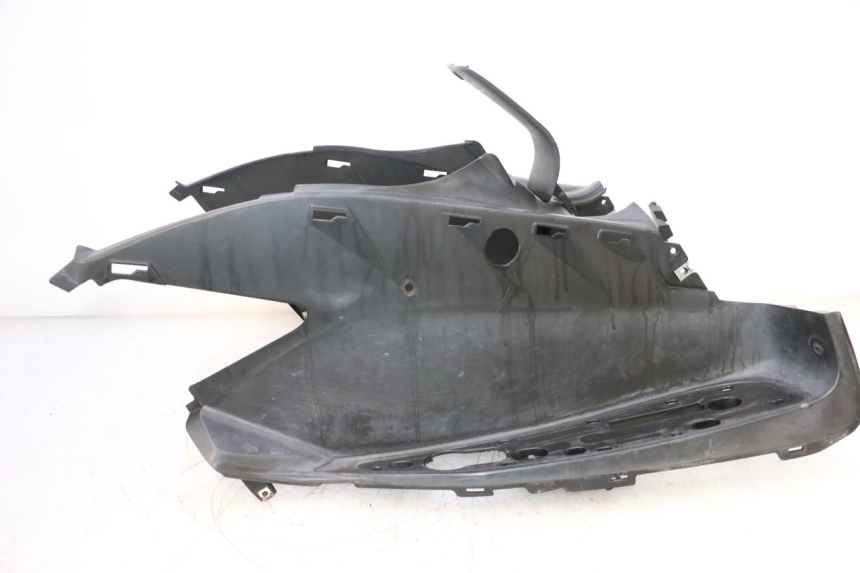 photo de PEDANE YAMAHA X-MAX XMAX 125 (2010 - 2013) - Zoom sullo stato d'uso