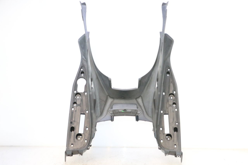 photo de PEDANE YAMAHA X-MAX XMAX 125 (2010 - 2013) - Primo piano tecnico