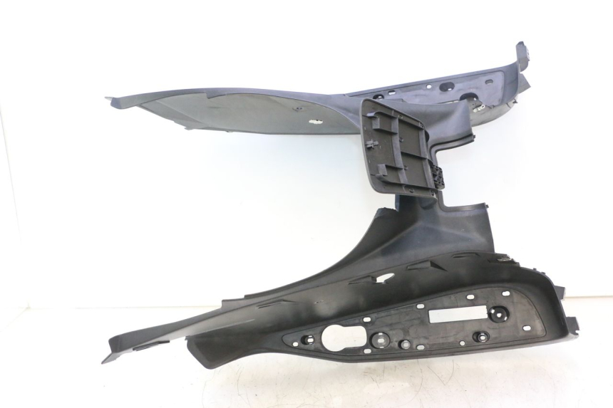 photo de PEDANE YAMAHA X-MAX XMAX 125 (2010 - 2013) - Vista principale