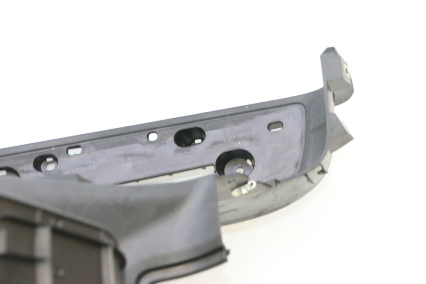 photo de PEDANE YAMAHA X-MAX XMAX 125 (2010 - 2013) - Dettaglio del componente