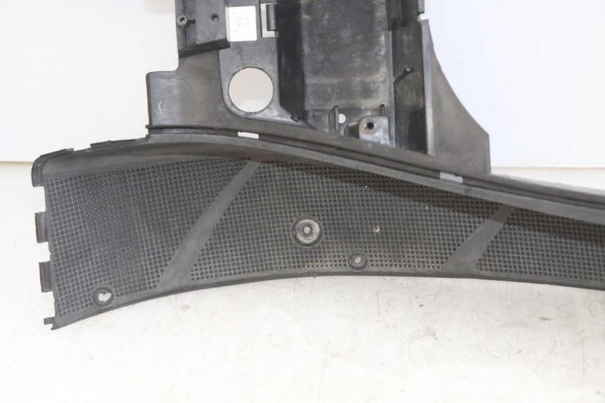 photo de MARCHE PIED YAMAHA YP MAJESTY 125 (1998 - 2001) - Foto prodotto supplementare