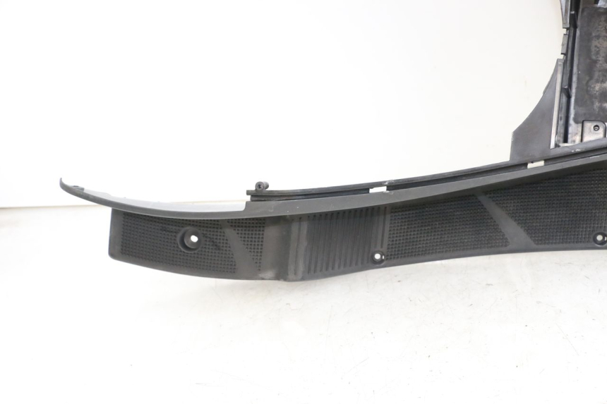 photo de CARENA PEDANA YAMAHA YP MAJESTY 125 (2002 - 2006) - Ispezione visiva dettagliata