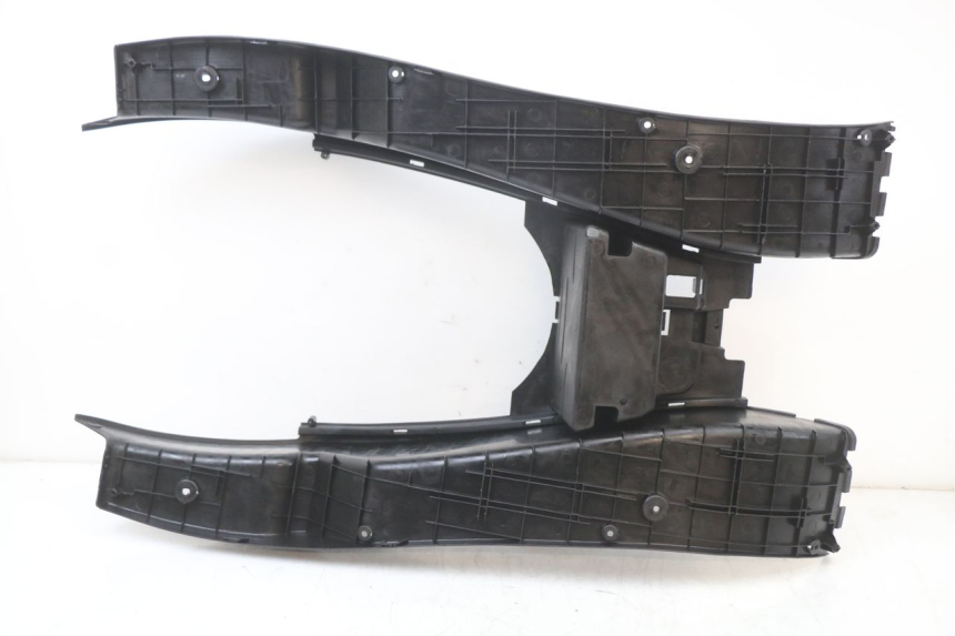 photo de CARENA PEDANA YAMAHA YP MAJESTY 125 (2002 - 2006) - Vista d'insieme del prodotto