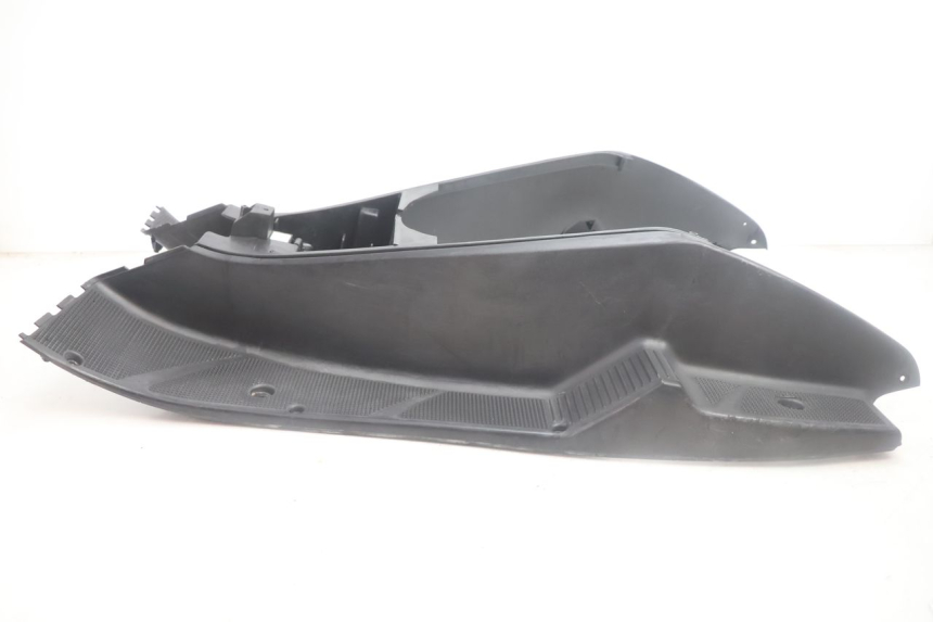 photo de CARENA PEDANA YAMAHA YP MAJESTY 125 (2007 - 2010) - Altra angolazione