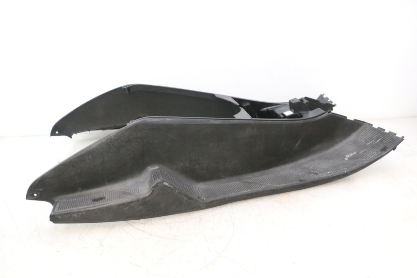 photo de CARENA PEDANA YAMAHA YP MAJESTY 125 (2002 - 2006) - Altra angolazione