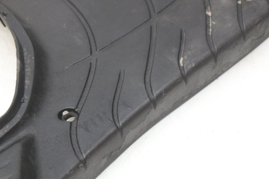 photo de PEDANA PIAGGIO ZIP 4T 50 (2018 - 2020) - Dettaglio del componente