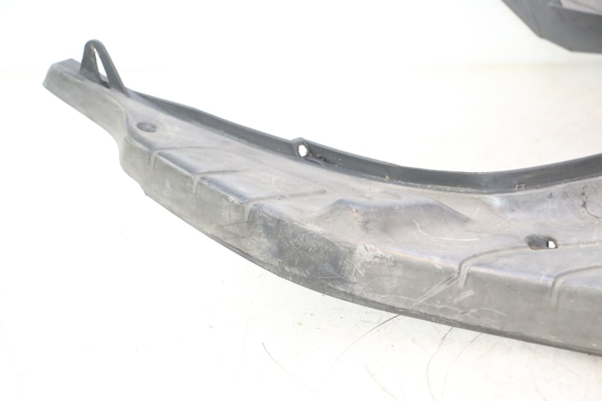 photo de CARENA PEDANA PIAGGIO ZIP 4T 50 (2006 - 2017) - Zoom sui componenti