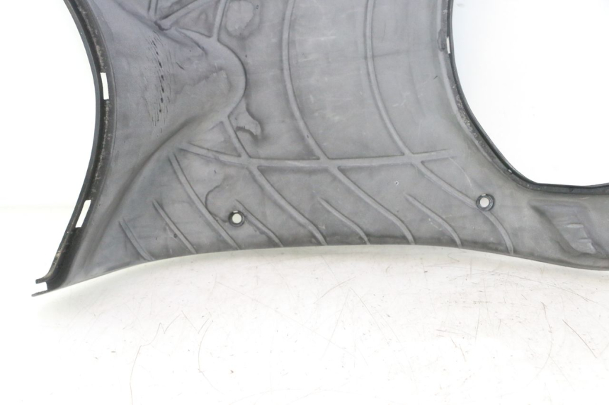photo de CARENA PEDANA PIAGGIO ZIP IGET 4T 50 (2021 - 2023) - Zoom sui componenti