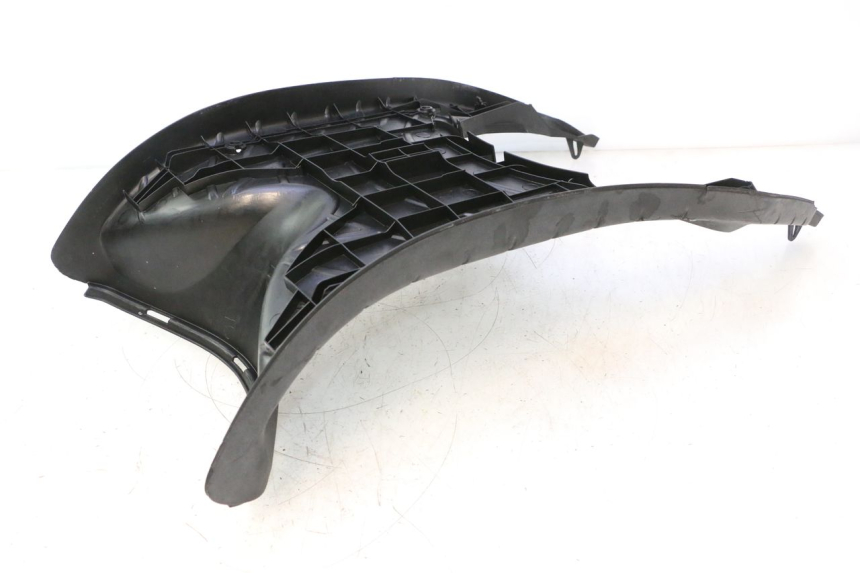 photo de CARENA PEDANA PIAGGIO ZIP IGET 4T 50 (2021 - 2023) - Altra angolazione