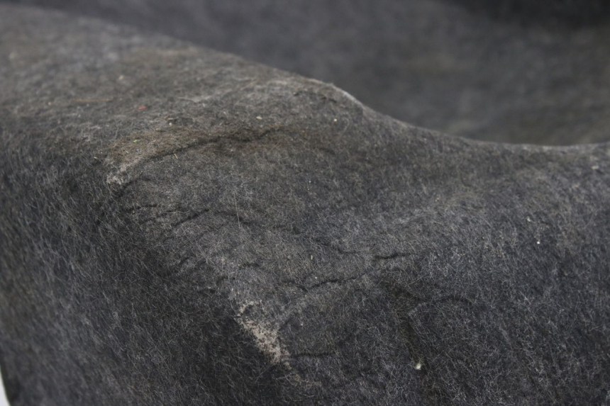 photo de TAPPETO BAGAGLIAIO SUZUKI AN BURGMAN 400 (2006 - 2010) - Zoom sullo stato d'uso