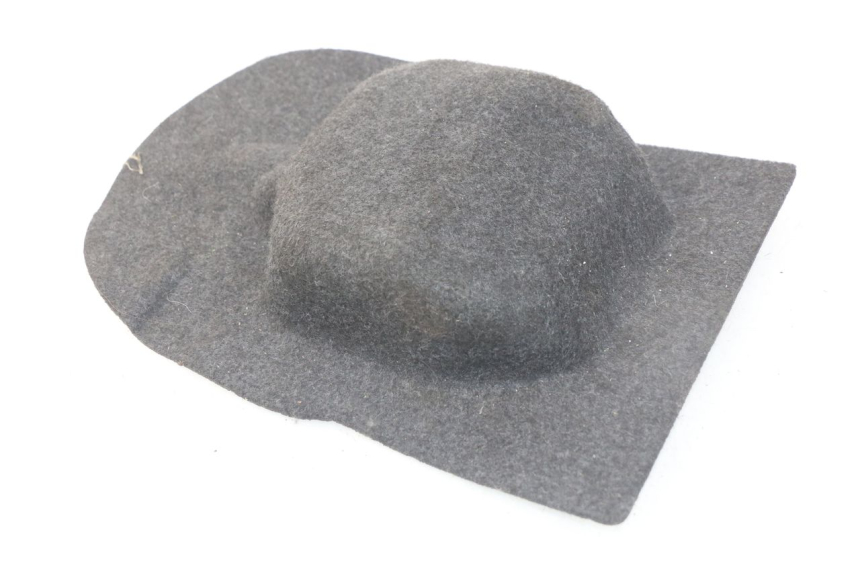 photo de Tappeto bagagliaio SYM MIO 100 (2006 - 2017) - Zoom sullo stato d'uso