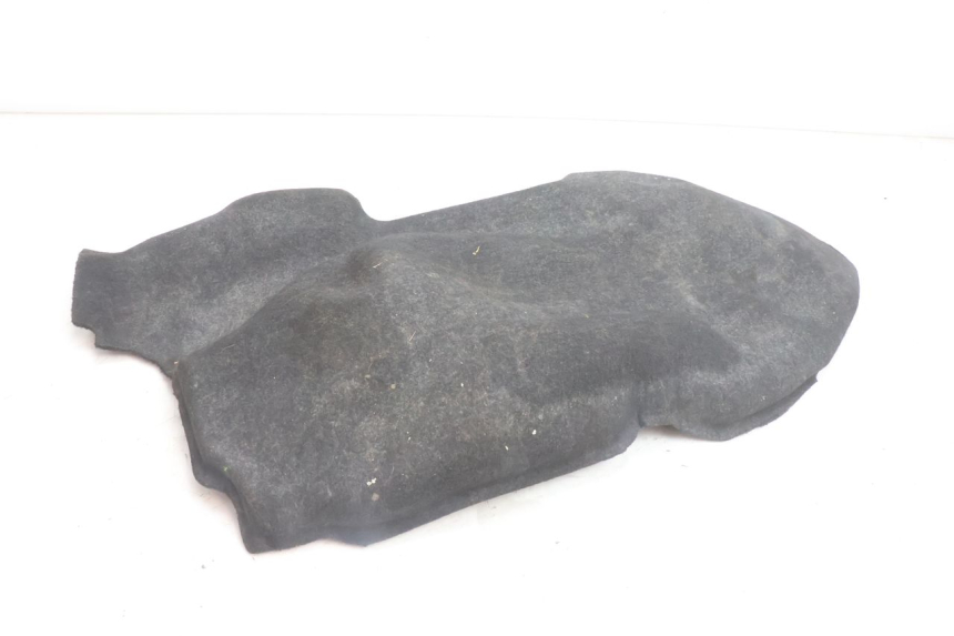 photo de SOTTOSELLA MOQUETTE PIAGGIO MP3 500 (2016 - 2018) - Dettagli dei punti di fissaggio