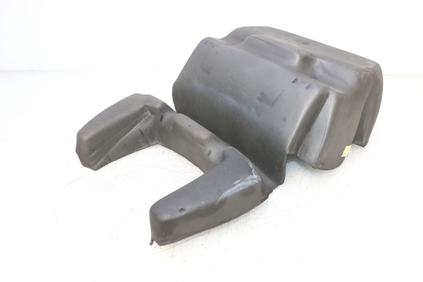 photo de Tappeto bagagliaio PEUGEOT SATELIS COMPRESSOR K15 125 (2006 - 2009) - Zoom sullo stato d'uso