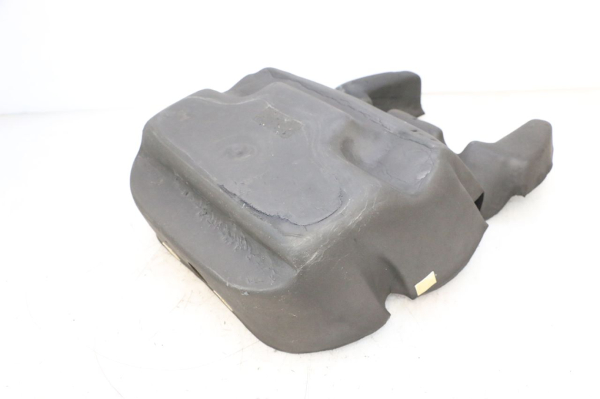 photo de Tappeto bagagliaio PEUGEOT SATELIS COMPRESSOR K15 125 (2006 - 2009) - Primo piano tecnico