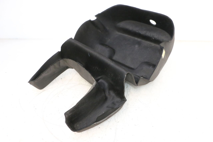 photo de Tappeto bagagliaio PEUGEOT SATELIS COMPRESSOR K15 125 (2006 - 2009) - Stato della superficie e materiale