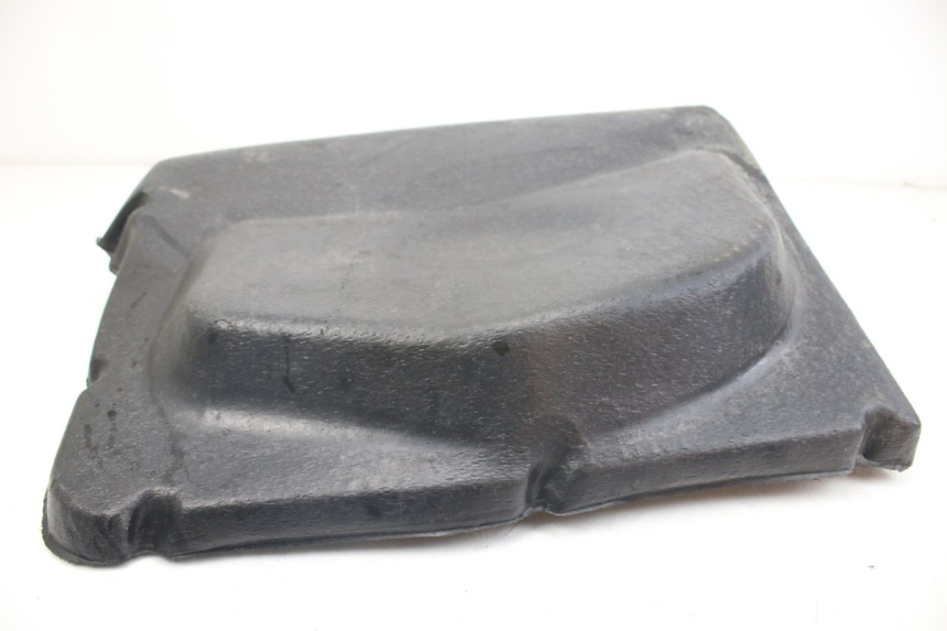 photo de TAPPETO BAGAGLIAIO PIAGGIO X9 EVOLUTION 125 (2003 - 2007) - Zoom sullo stato d'uso