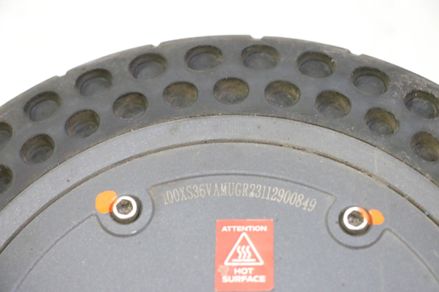 photo de MOTORE URBANGLIDE 100XS 1 - Marcature e riferimenti originali