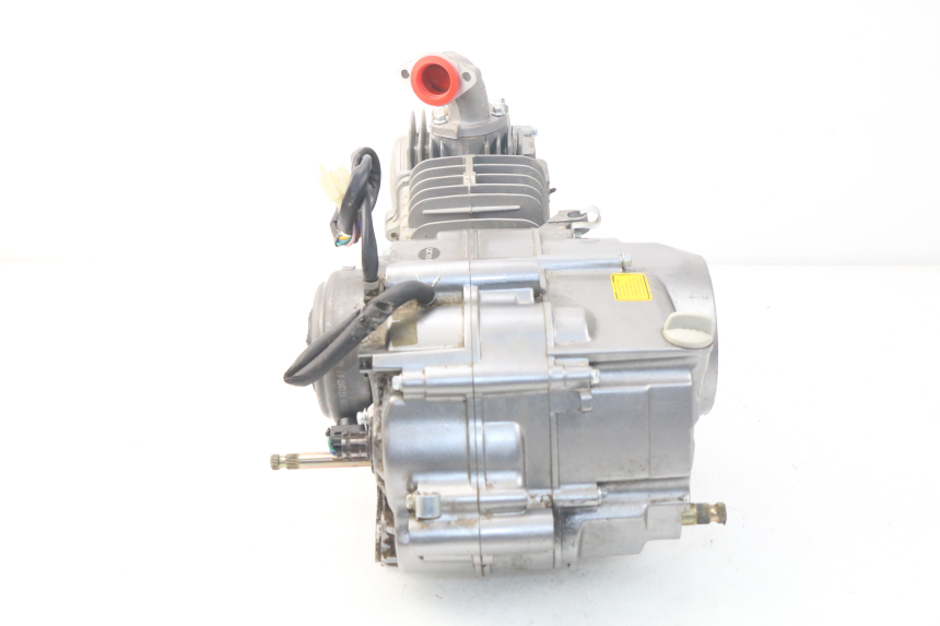 photo de MOTORE ORION AGB37 CRF1 DIRT BIKE 125 (2013 - 2021) - Primo piano tecnico