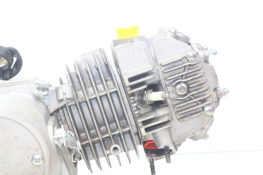 photo de MOTORE ORION AGB37 CRF1 DIRT BIKE 125 (2013 - 2021) - Primo piano tecnico