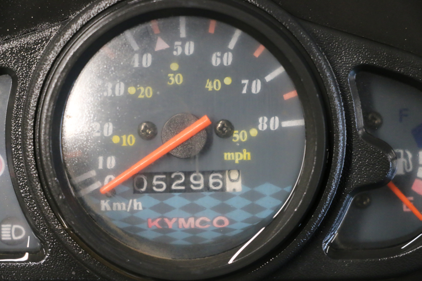 photo de MOTORE KYMCO AGILITY 4T 10" 50 (2005 - 2018) - Zoom sullo stato d'uso