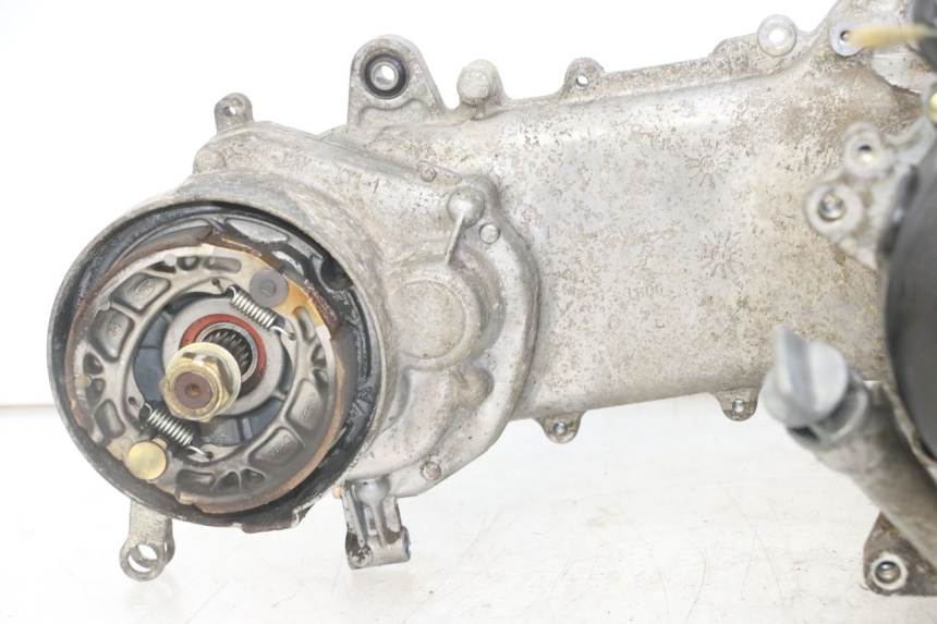 photo de MOTORE KYMCO AGILITY 4T 50 (2005 - 2018) - Marcature e riferimenti originali