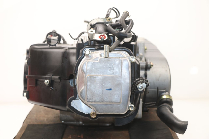 photo de MOTORE KYMCO AGILITY CITY 16P 125 (2015 - 2021) - Marcature e riferimenti originali