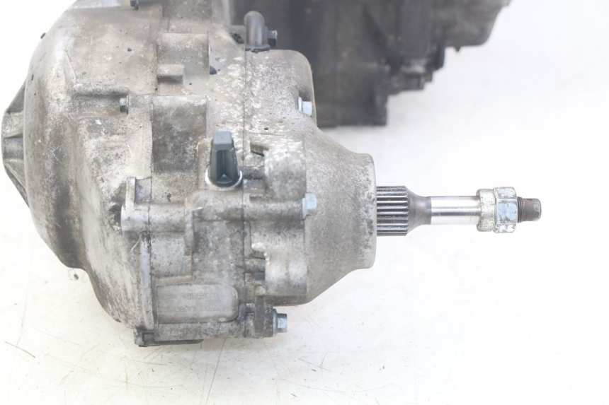 photo de MOTORE PIAGGIO BEVERLY 125 (2010 - 2015) - Dettagli dei punti di fissaggio