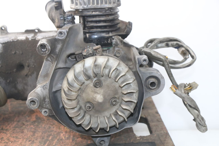 photo de MOTORE MBK BOOSTER SPIRIT NAKED 50 (2004 - 2017) - Altra vista dell'articolo