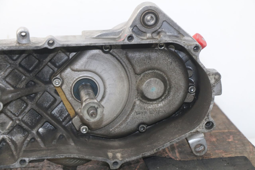 photo de MOTORE MBK BOOSTER SPIRIT NAKED 50 (2004 - 2017) - Vista principale