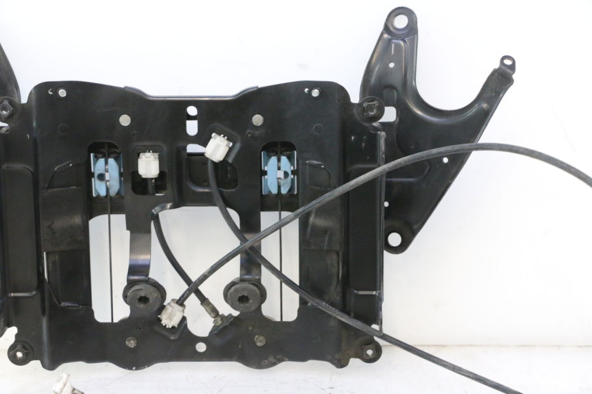 photo de BOLLA MOTORE SUZUKI BURGMAN EXECUTIVE ABS 650 (2006 - 2012) - Vista d'insieme del prodotto