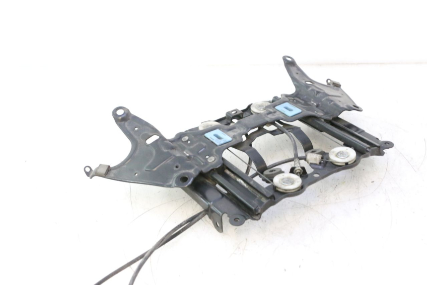 photo de BOLLA MOTORE SUZUKI BURGMAN EXECUTIVE ABS 650 (2006 - 2012) - Ricambio usato controllato