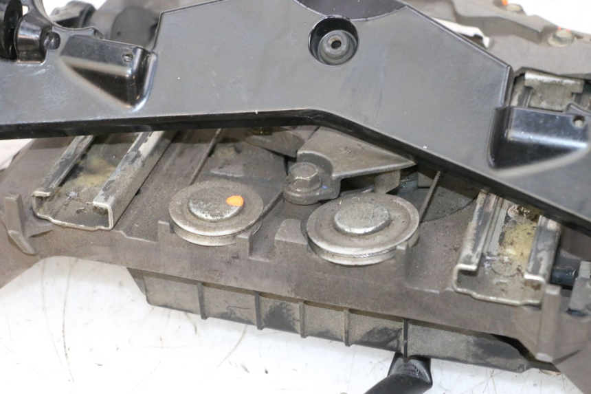 photo de MOTORE A BOLLA YAMAHA FJR ABS 1300 (2006 - 2012) - Marcature e riferimenti originali