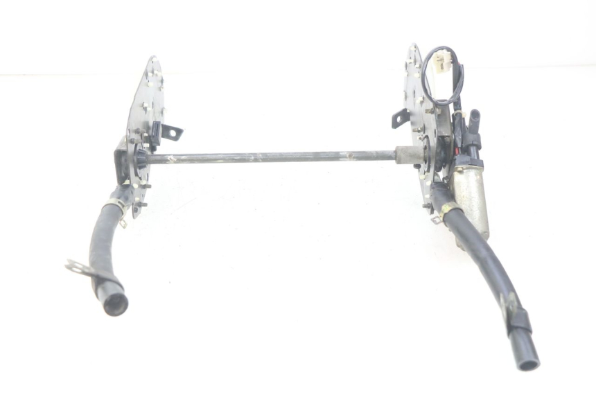 photo de MOTORE A BOLLA SUZUKI GSX-F GSX  F 1100 (1988 - 1994) - Primo piano tecnico