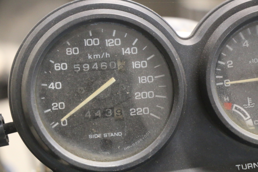 photo de MOTORE HONDA CB 500 (1997 - 2003) - Panoramica del profilo