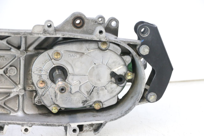 photo de MOTORE PEUGEOT CITYSTAR 2T 50 (2018 - 2021) - Ricambio usato controllato