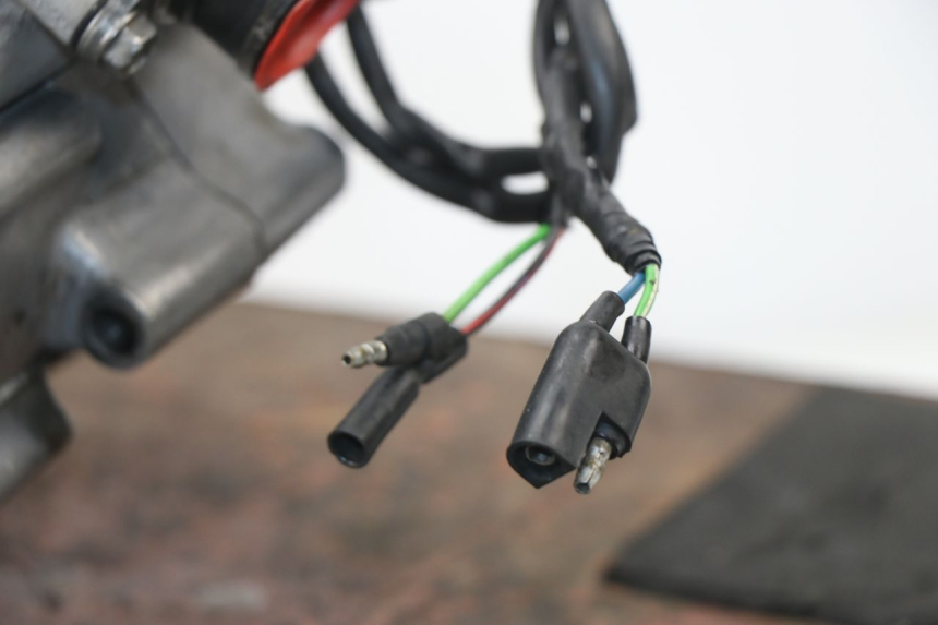 photo de MOTORE HONDA CR 85 (2003 - 2007) - Primo piano tecnico